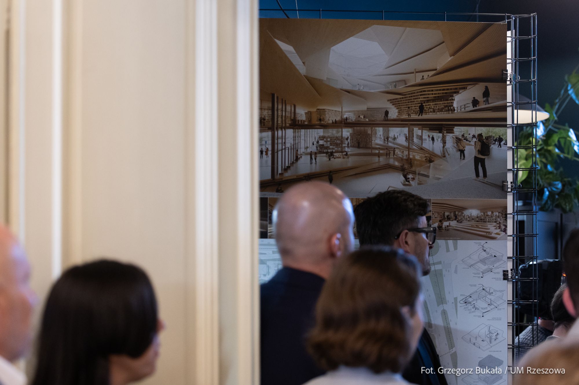zdjęcie ze spotkania dot. budowy biblioteki wraz z centrum kongresowo-wystawienniczym w Rzeszowie, fot. Grzegorz Bukała